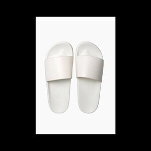 Onia Men’s Pool Slides.